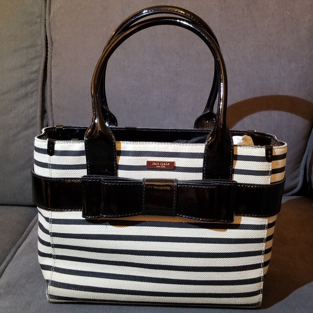 Kate Spade Bow Bag!